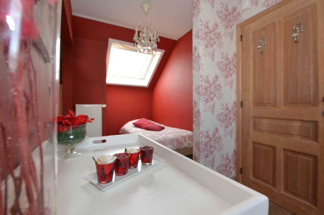B&B Les Secrets De La Vie Celles  Bagian luar foto